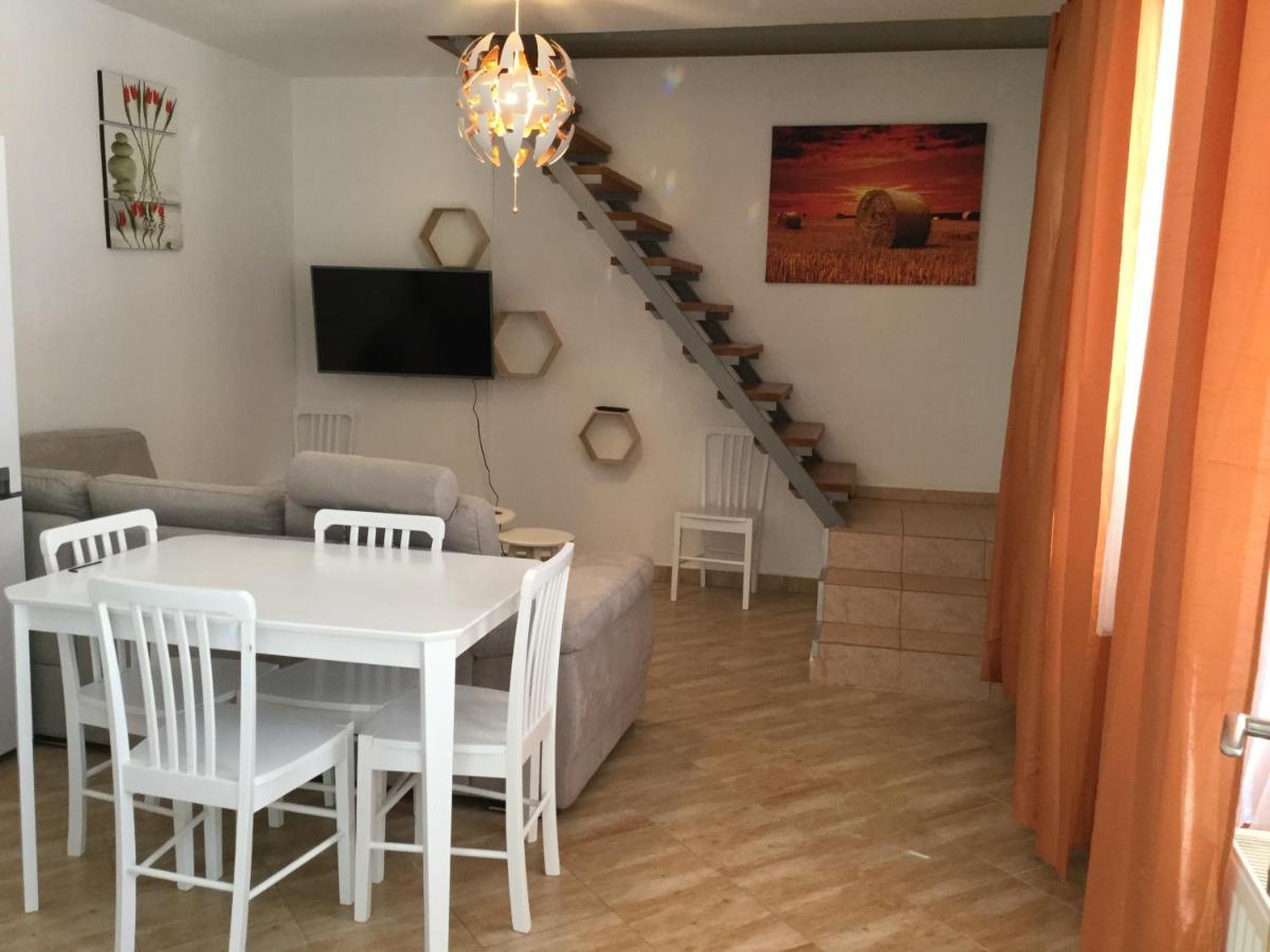 Judia Apartamento Litomyšl Exterior foto
