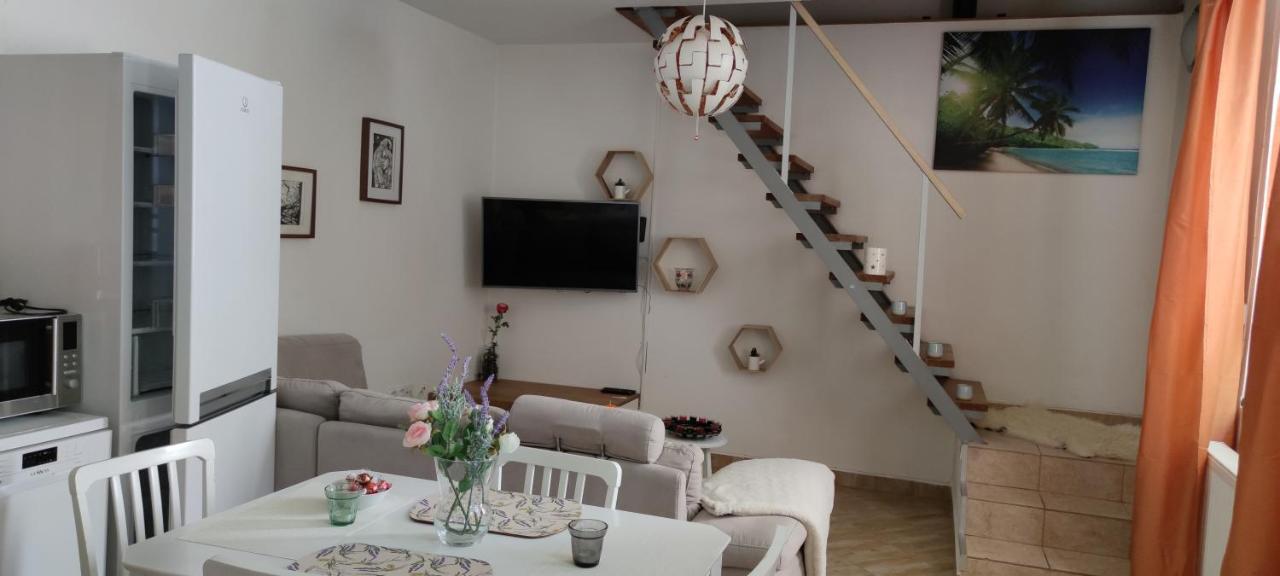 Judia Apartamento Litomyšl Exterior foto